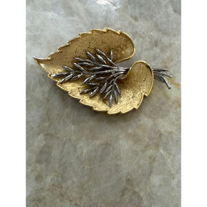 Kramer Gold & Silver Leaf Brooch One Size
